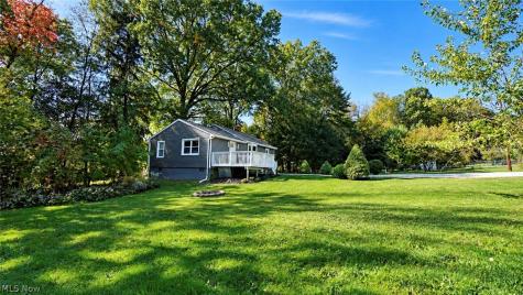 1714 Woods Road Akron OH 44306