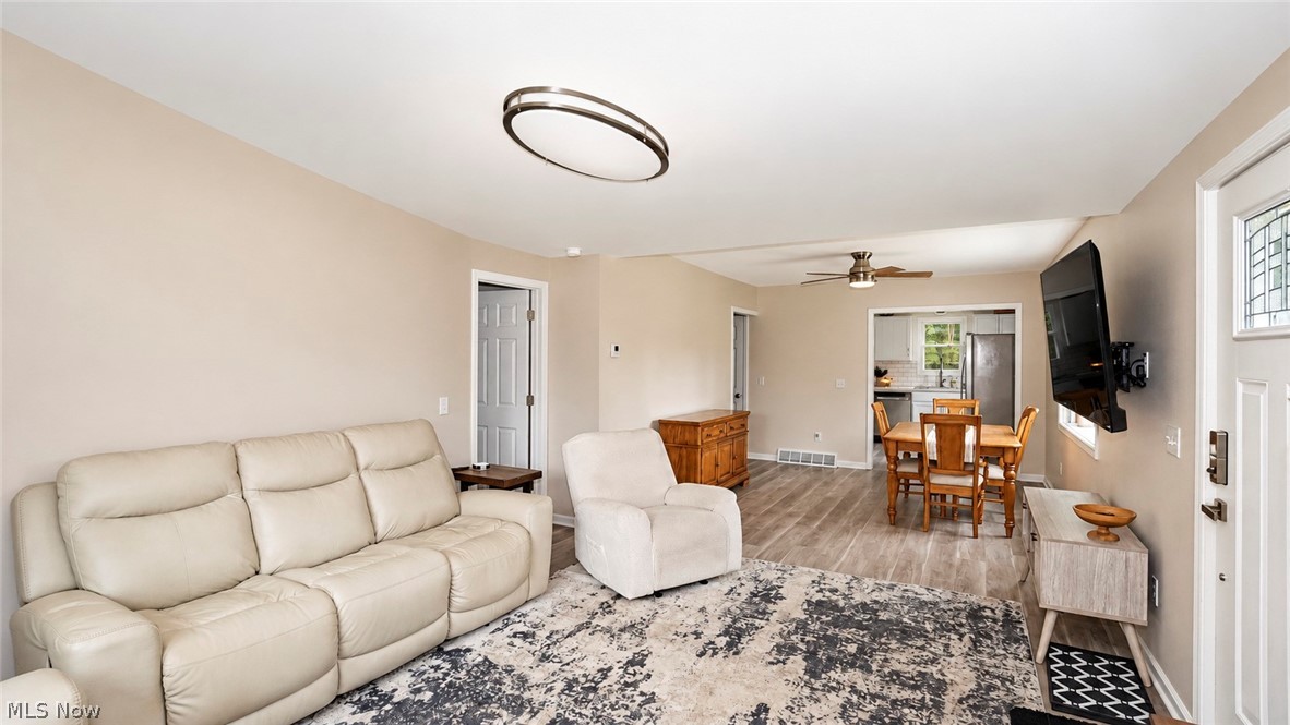 1714 Woods Road Akron OH 44306