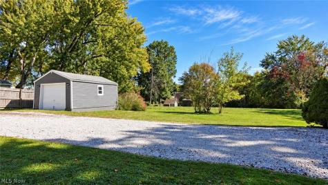 1714 Woods Road Akron OH 44306