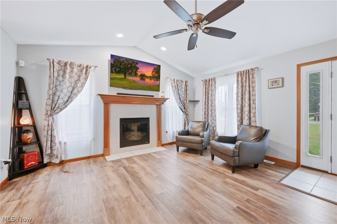 891 Jerry Drive Hubbard OH 44425