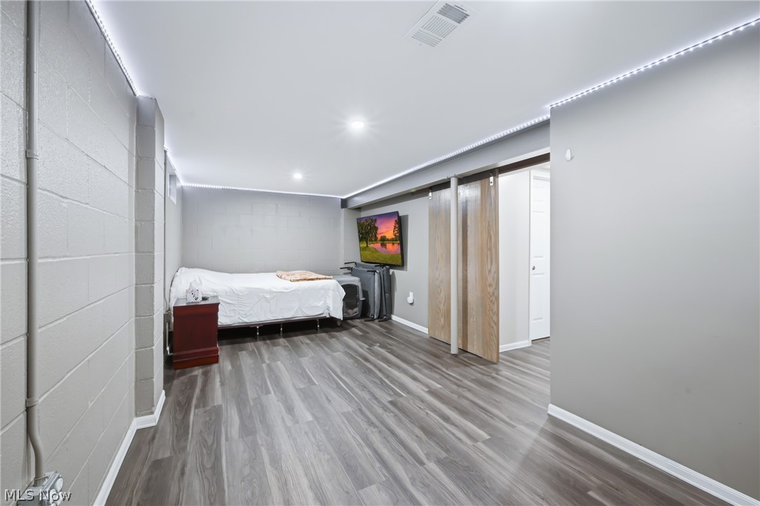 891 Jerry Drive Hubbard OH 44425