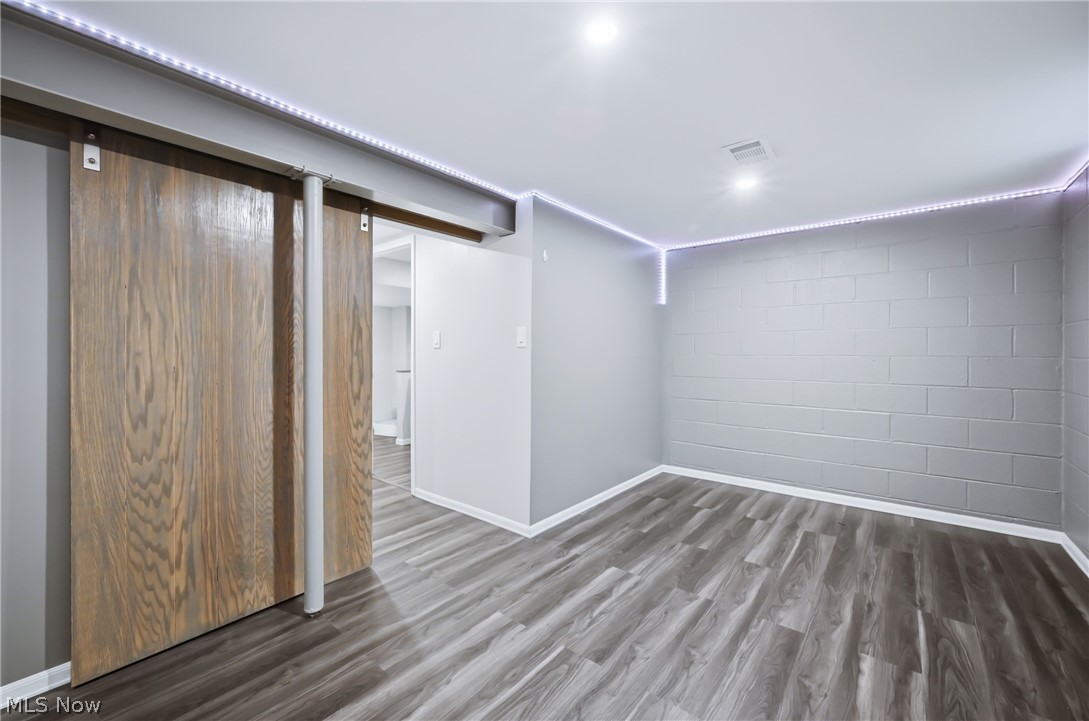 891 Jerry Drive Hubbard OH 44425