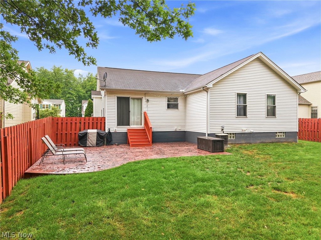 891 Jerry Drive Hubbard OH 44425