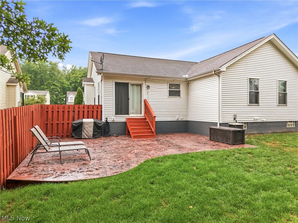 891 Jerry Drive Hubbard OH 44425
