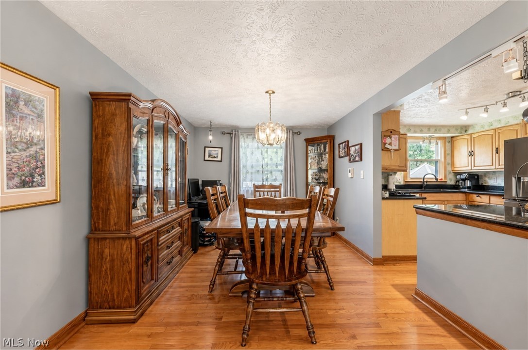2594 Lydia Drive SW Lordstown OH 44481