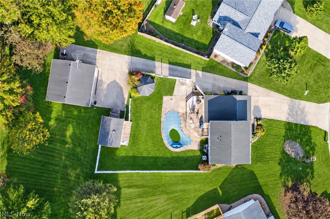 2594 Lydia Drive SW Lordstown OH 44481