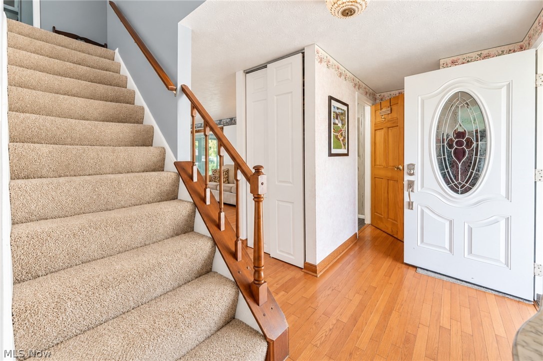 2594 Lydia Drive SW Lordstown OH 44481