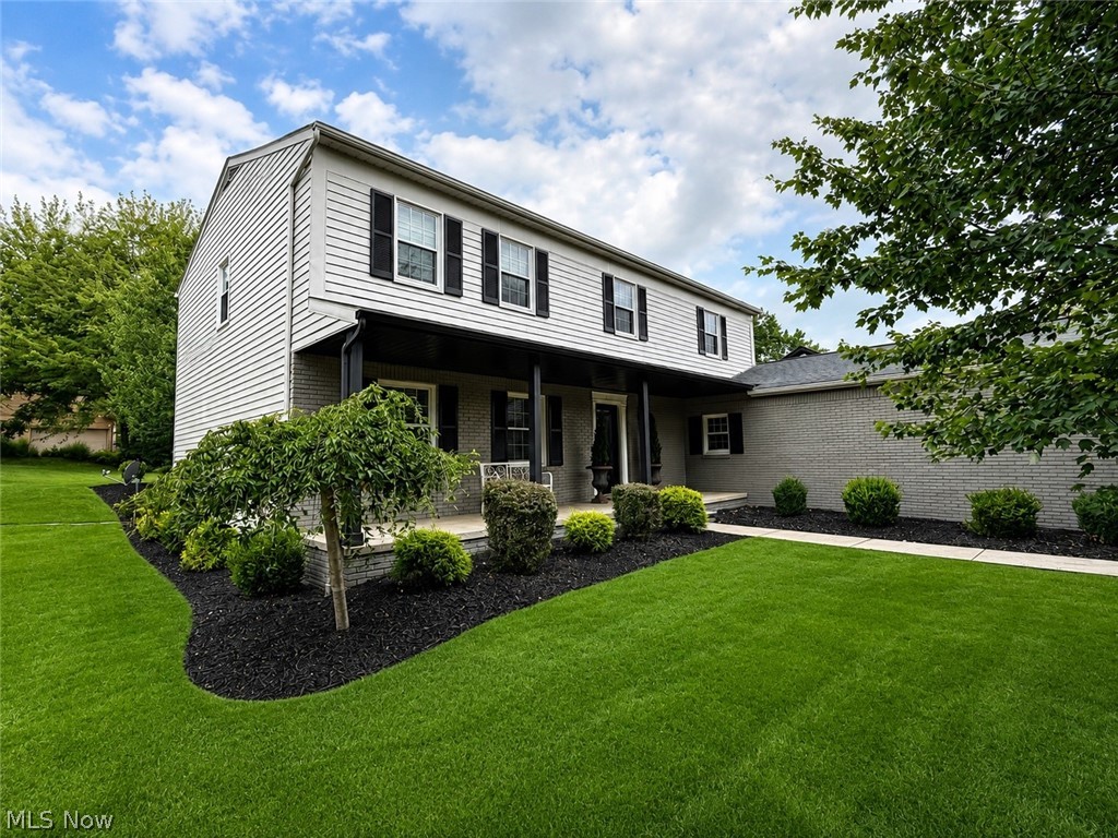 8120 Daventree Drive Brecksville OH 44141
