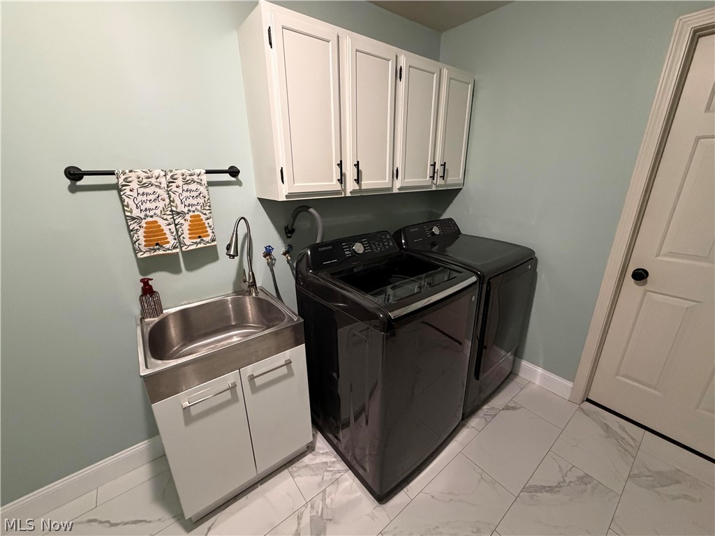 8120 Daventree Drive Brecksville OH 44141