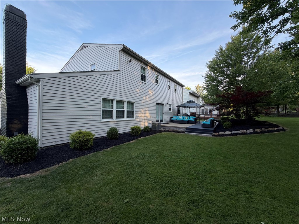 8120 Daventree Drive Brecksville OH 44141