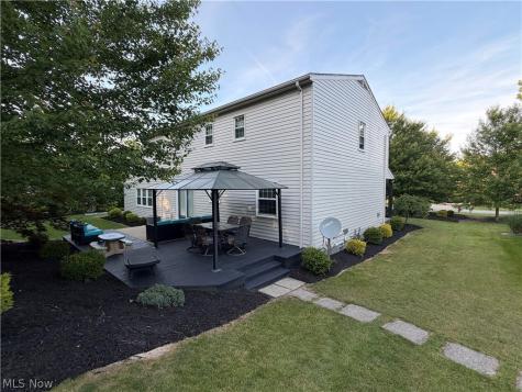 8120 Daventree Drive Brecksville OH 44141