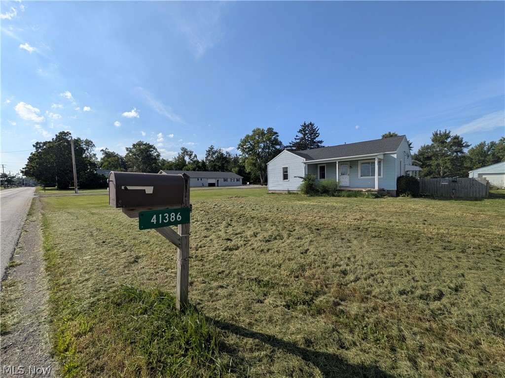 41386 Schadden Road Elyria OH 44035