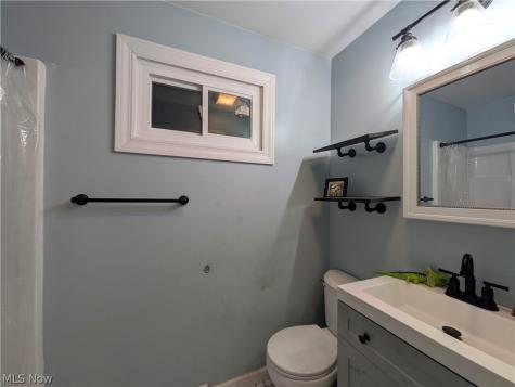 41386 Schadden Road Elyria OH 44035