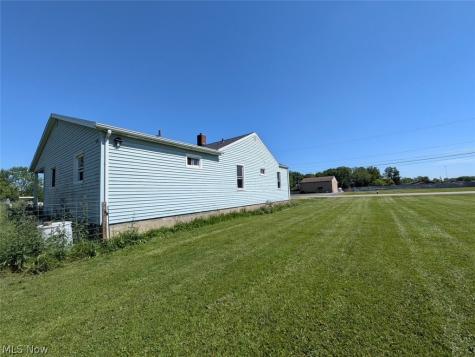 41386 Schadden Road Elyria OH 44035