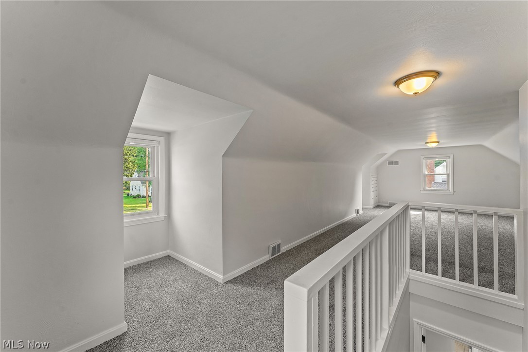 2235 Coral Sea Drive Youngstown OH 44511