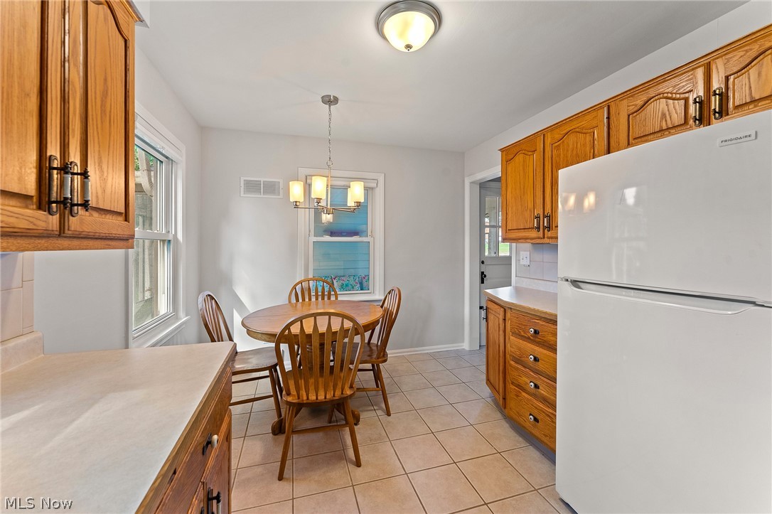 2235 Coral Sea Drive Youngstown OH 44511