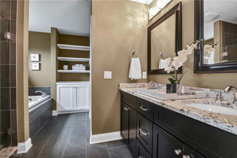 36591 Wendell Street Avon OH 44011