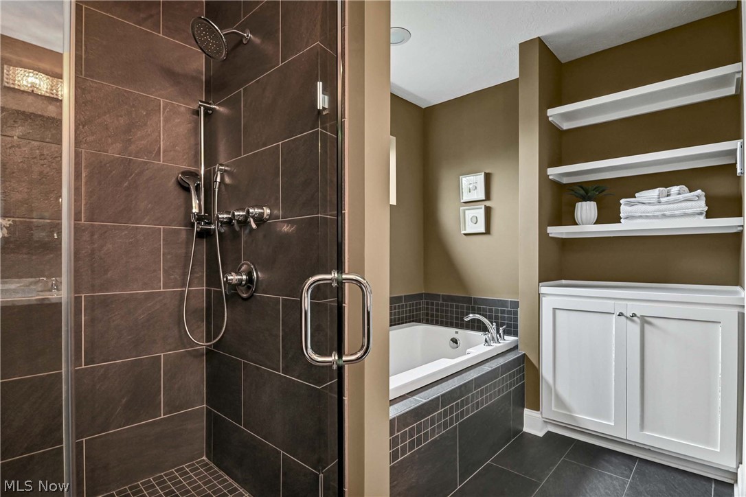 36591 Wendell Street Avon OH 44011