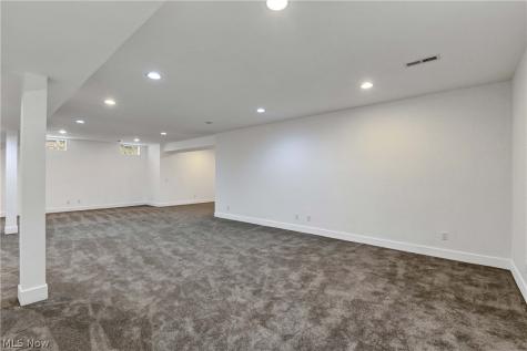 36591 Wendell Street Avon OH 44011