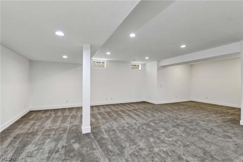 36591 Wendell Street Avon OH 44011
