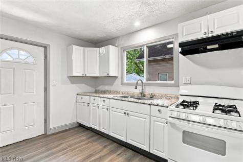 1000 Lovers Lane Akron OH 44306
