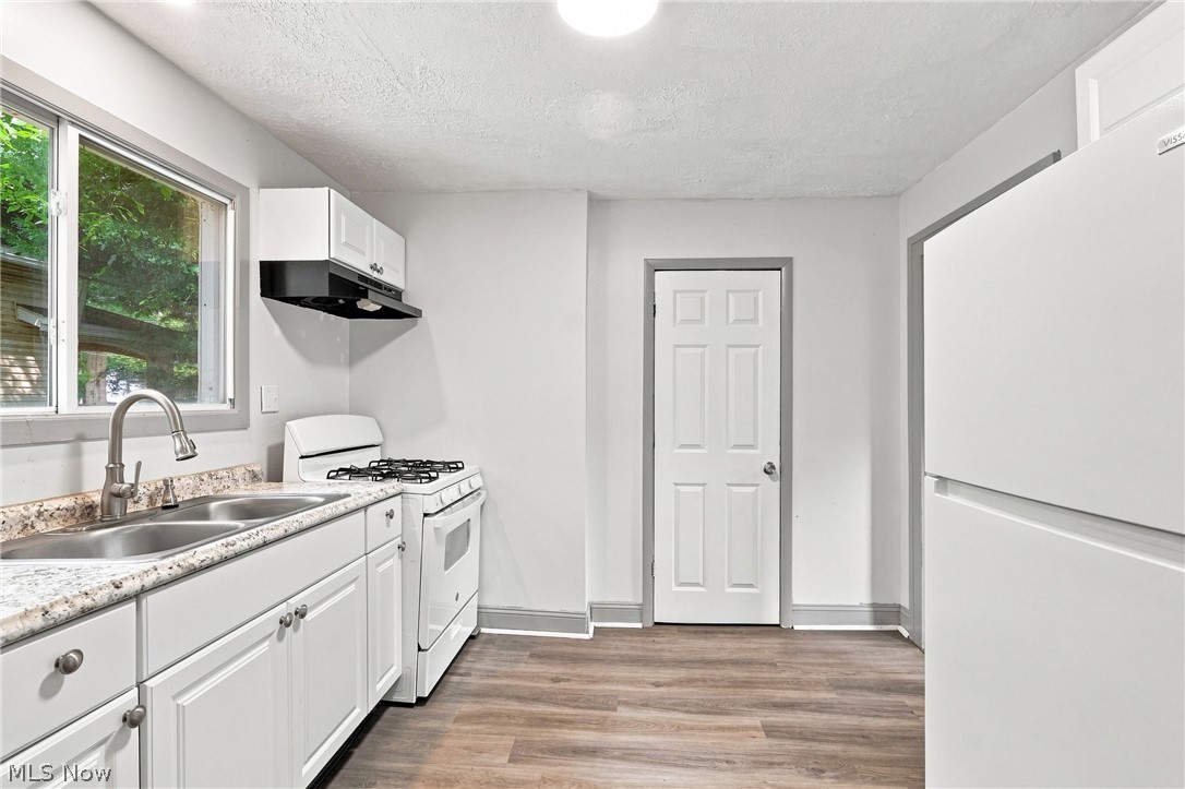1000 Lovers Lane Akron OH 44306