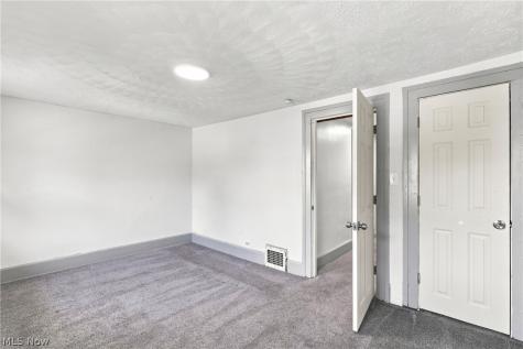 1000 Lovers Lane Akron OH 44306