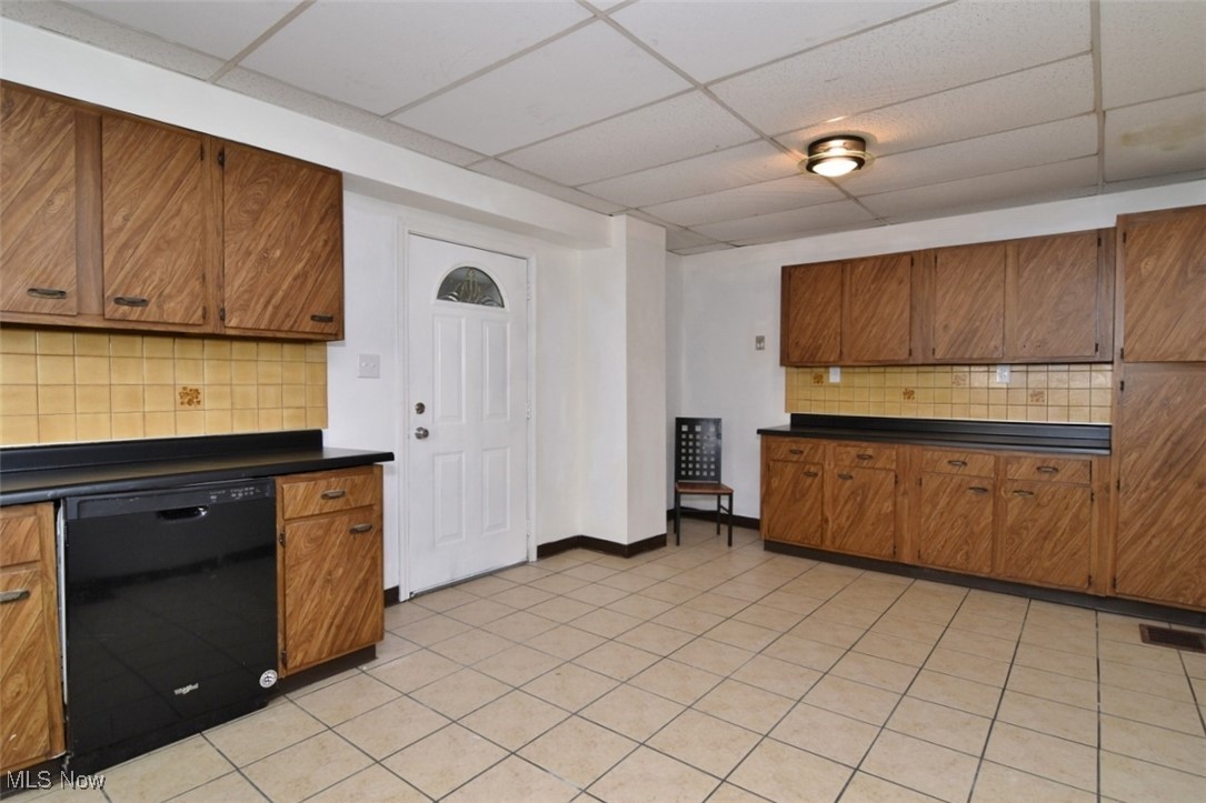 3151 W 92nd Street Cleveland OH 44102