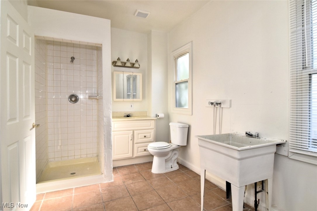 3151 W 92nd Street Cleveland OH 44102