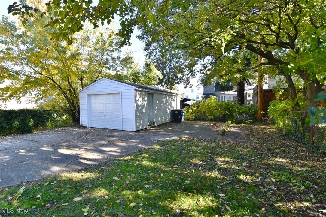 3151 W 92nd Street Cleveland OH 44102