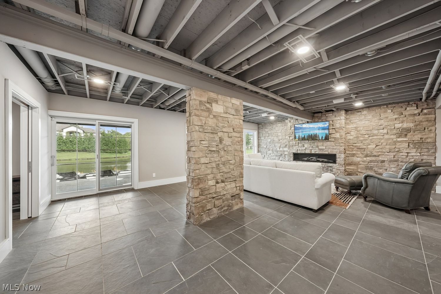 2200 Botanica Lane Pepper Pike OH 44124