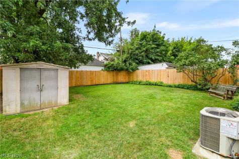 17009 Sedalia Avenue Cleveland OH 44135