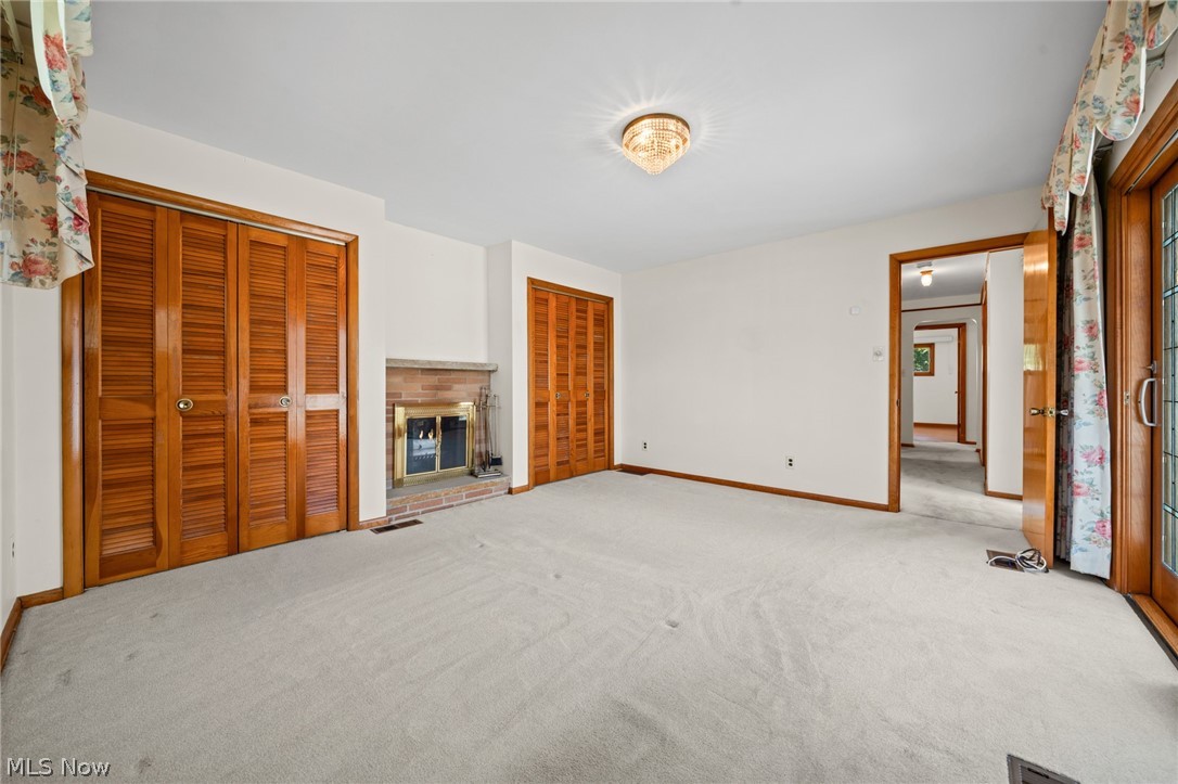 7227 Oakwood Road Parma OH 44130