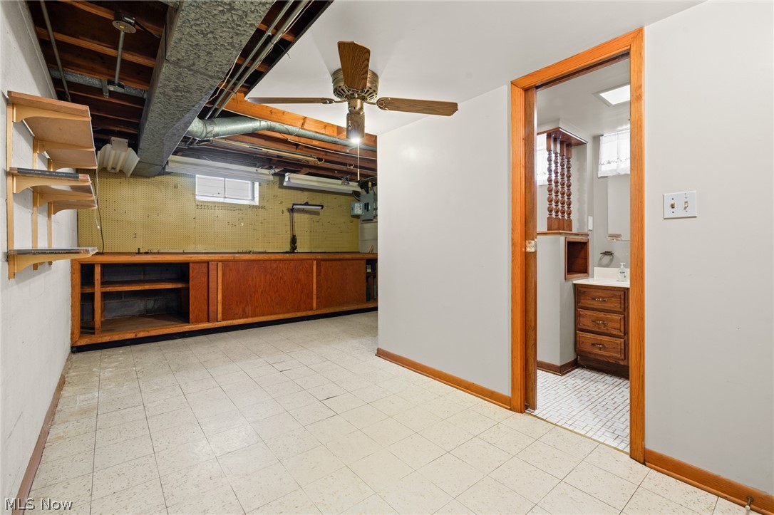7227 Oakwood Road Parma OH 44130