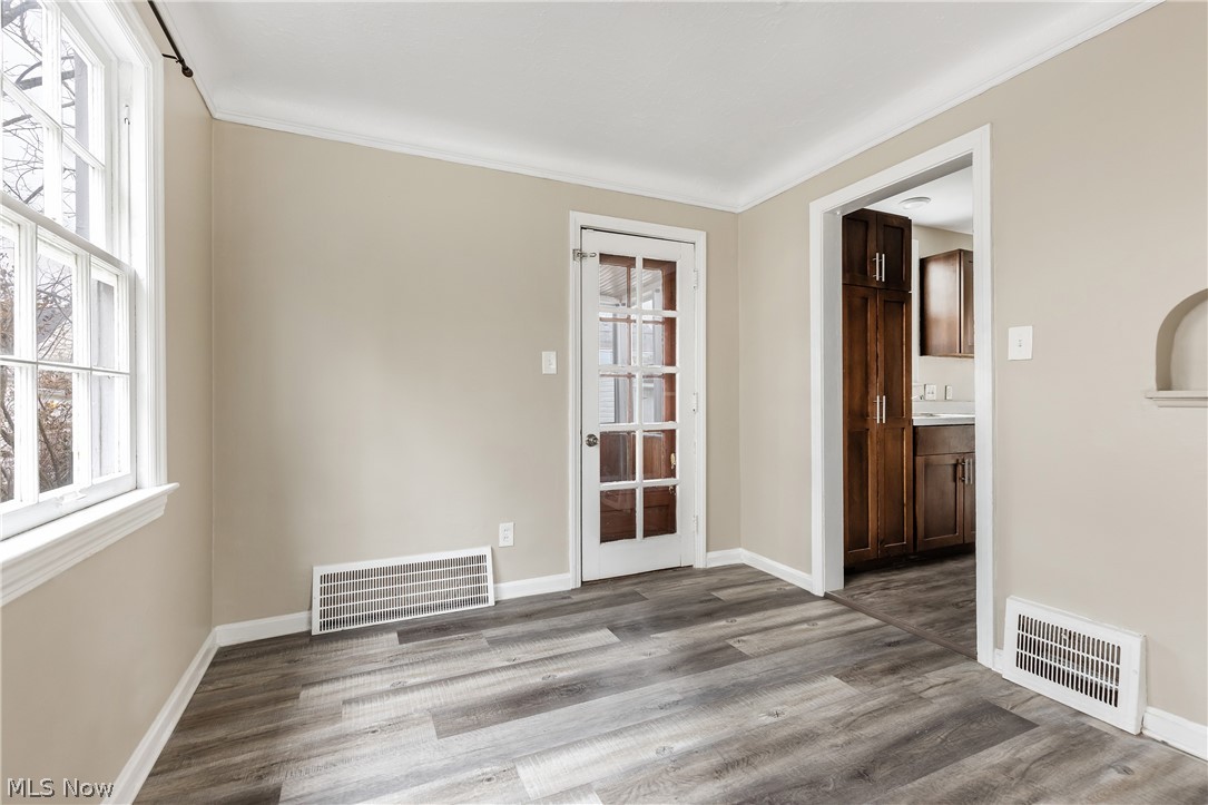 3668 Grosvenor Road Cleveland Heights OH 44118