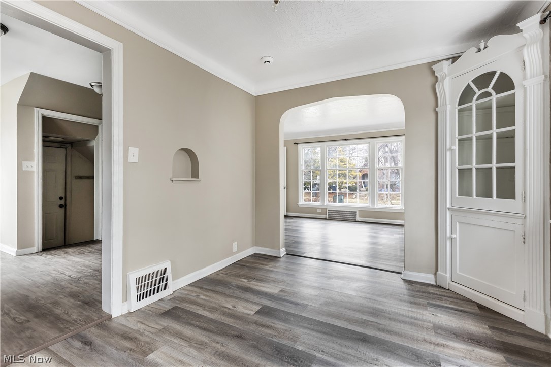 3668 Grosvenor Road Cleveland Heights OH 44118