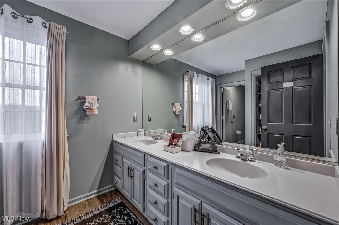9175 Detwiler Road Canfield OH 44406