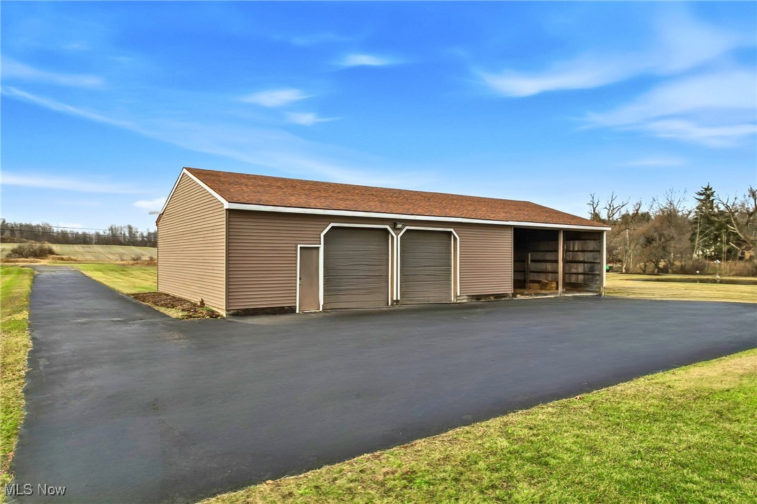 9175 Detwiler Road Canfield OH 44406
