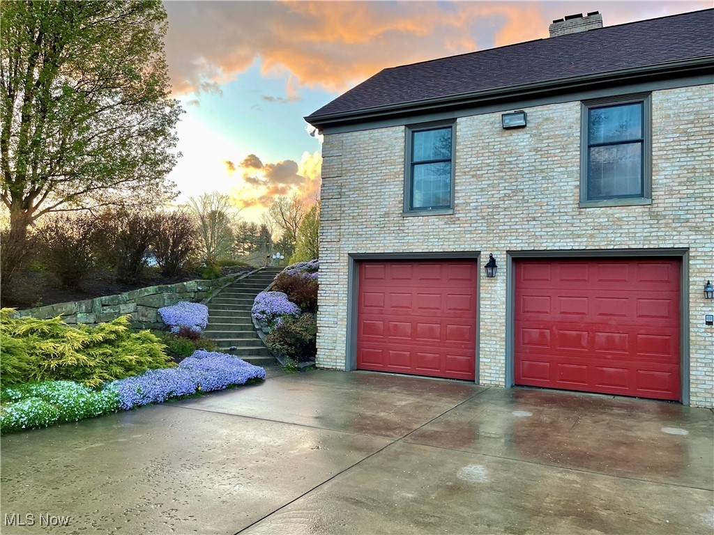 9175 Detwiler Road Canfield OH 44406