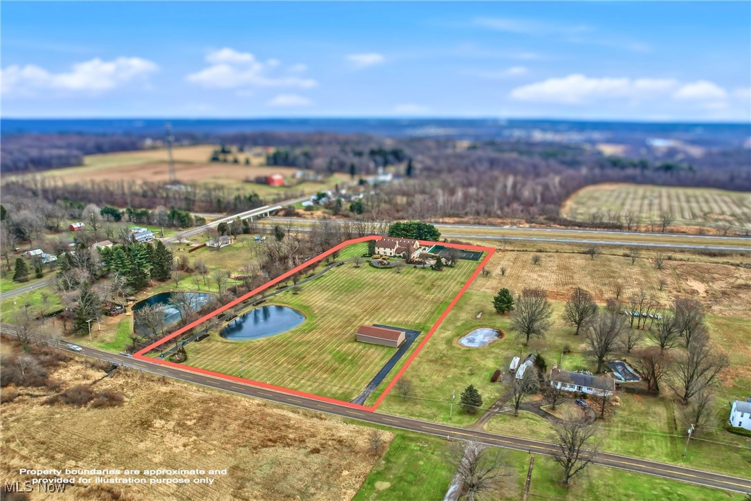 9175 Detwiler Road Canfield OH 44406