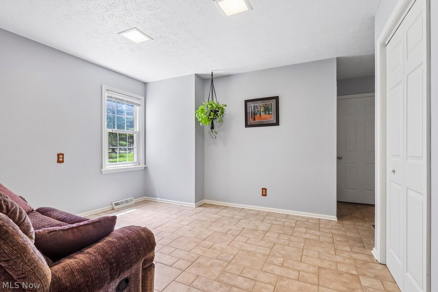 13586 Fox Hills Drive Novelty OH 44072