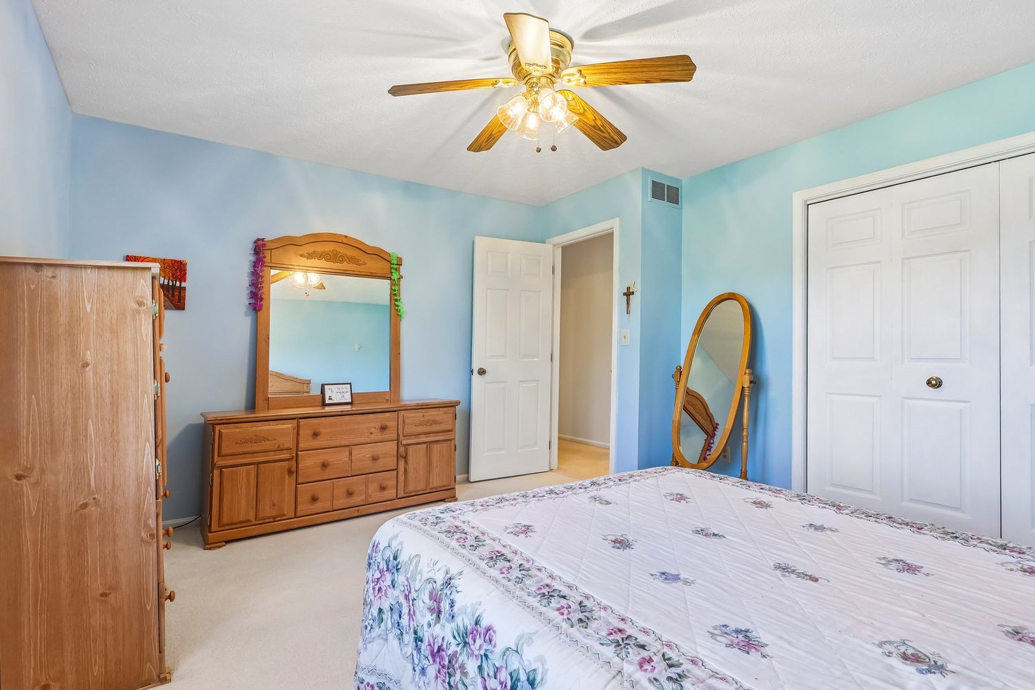 13586 Fox Hills Drive Novelty OH 44072