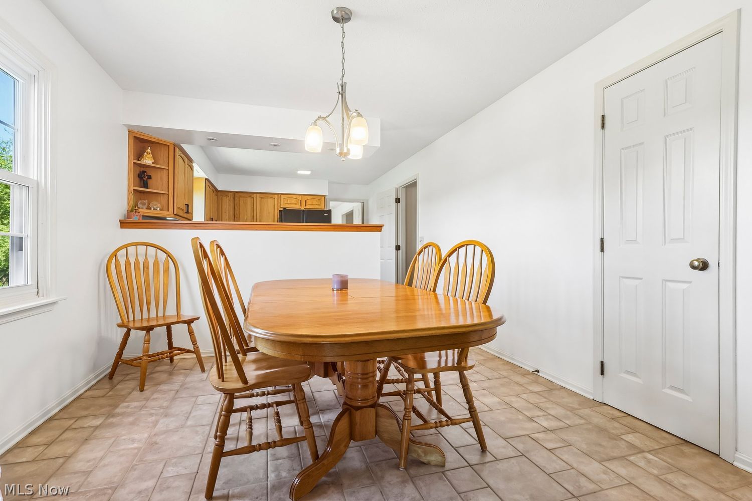 13586 Fox Hills Drive Novelty OH 44072