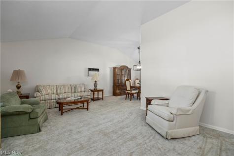 5364 Hampton Drive North Olmsted OH 44070