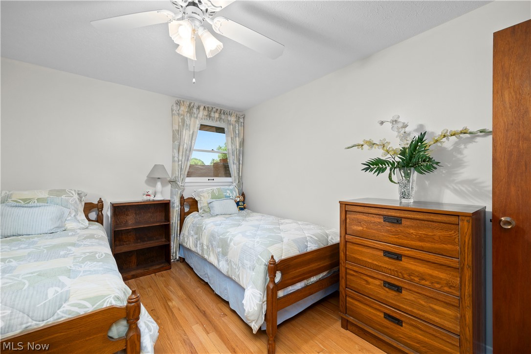 5364 Hampton Drive North Olmsted OH 44070