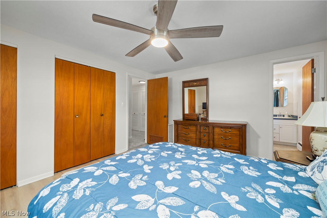5364 Hampton Drive North Olmsted OH 44070