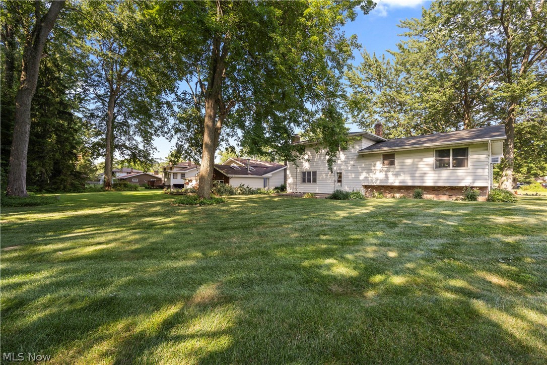 5364 Hampton Drive North Olmsted OH 44070
