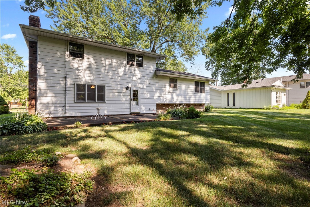 5364 Hampton Drive North Olmsted OH 44070