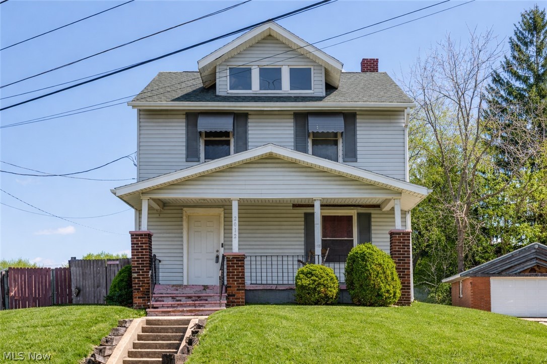 2012 Harmont Avenue NE Canton OH 44705