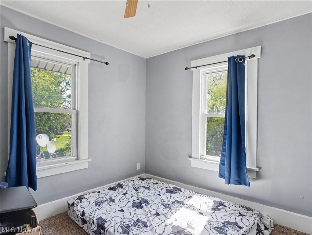 2012 Harmont Avenue NE Canton OH 44705